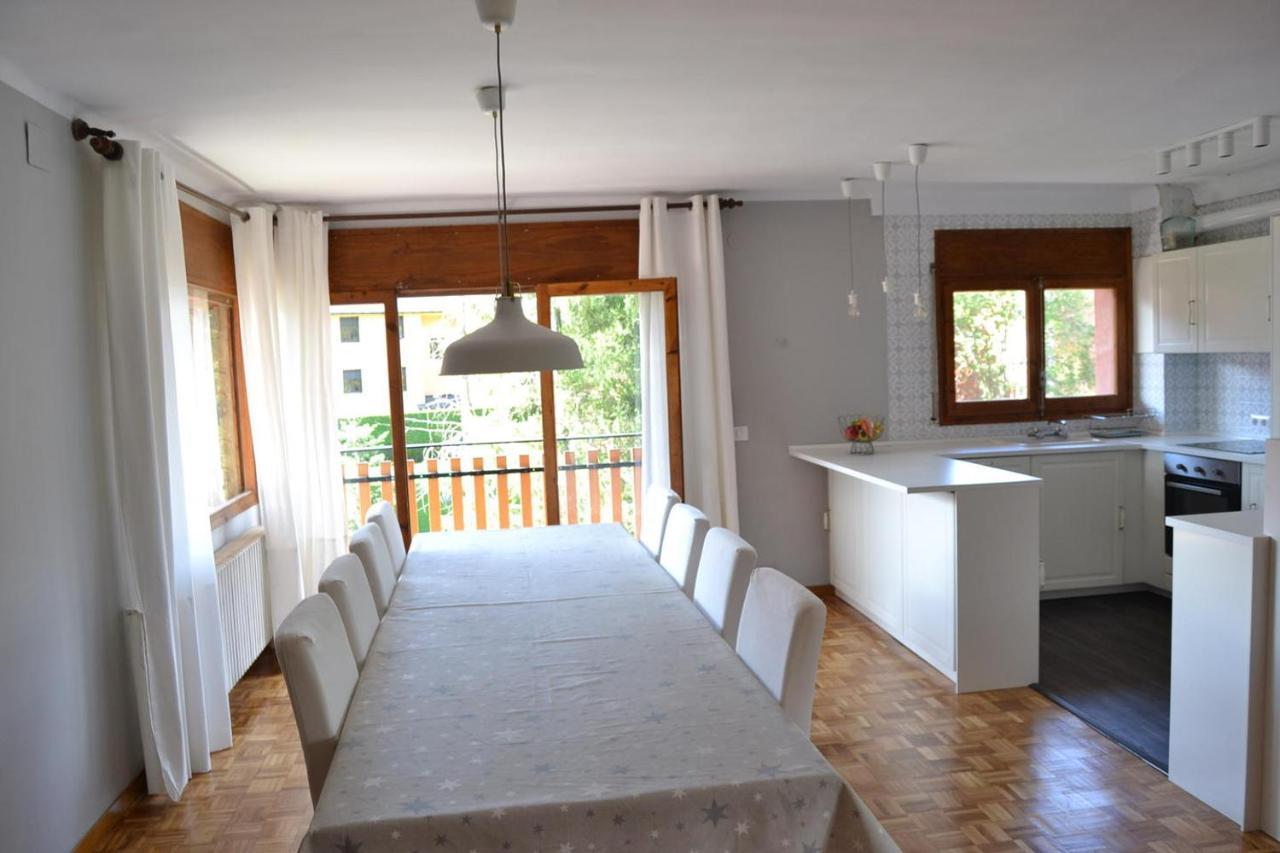 Amplio Apartamento Con Piscina En リヴィア エクステリア 写真