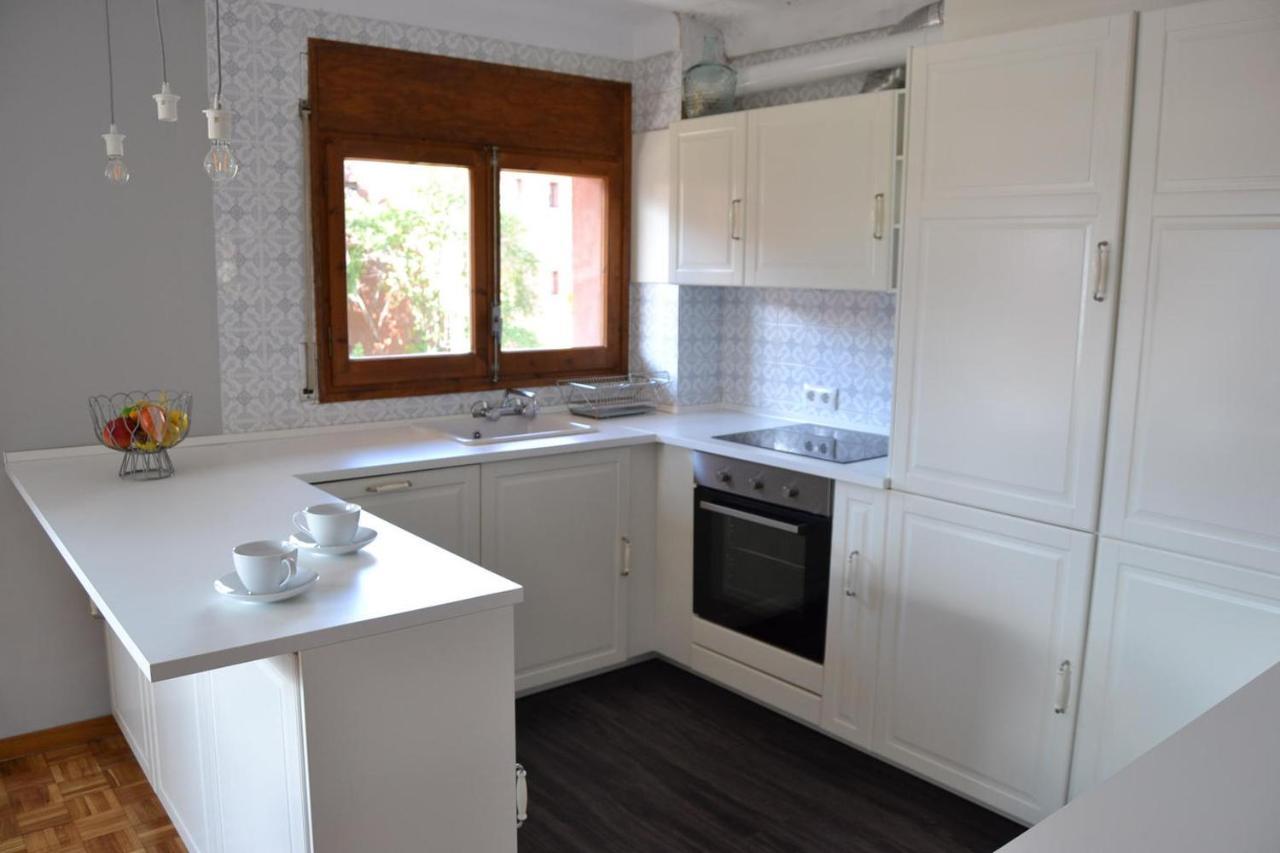 Amplio Apartamento Con Piscina En リヴィア エクステリア 写真