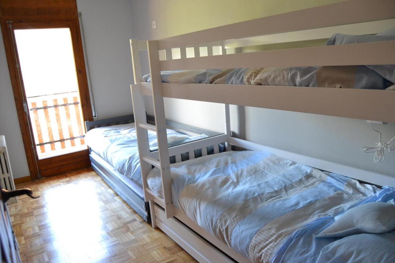 Amplio Apartamento Con Piscina En リヴィア エクステリア 写真